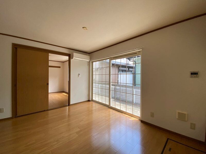 東フラワーの物件内観写真