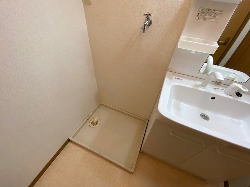 東フラワーの物件内観写真