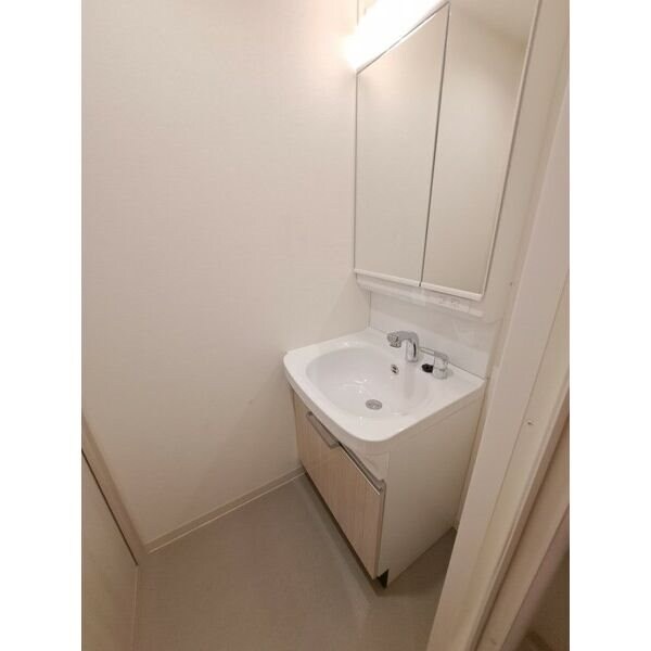 スプランディッド新大阪WESTの物件内観写真