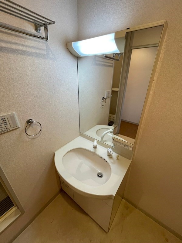 DAIKENN武庫之荘　ポルタの物件内観写真