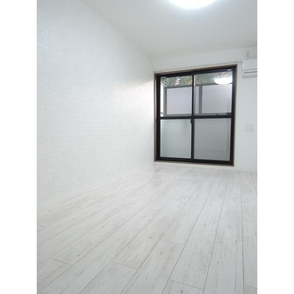 Wins Court Utajimaの物件内観写真