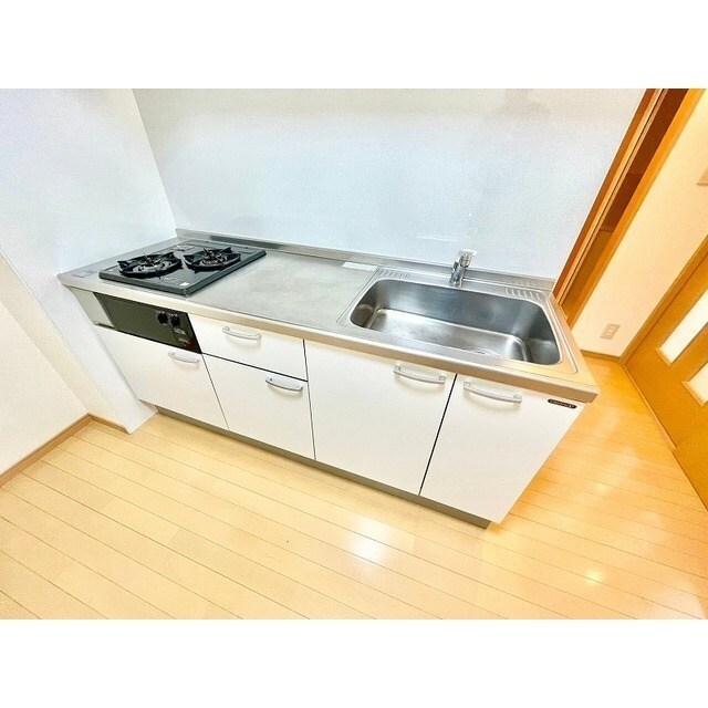 アンプルール クラージュ コリーヌシャンIの物件内観写真