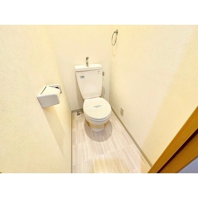 アンプルール クラージュ コリーヌシャンIの物件内観写真