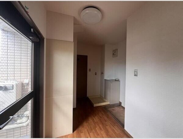 光陽川西マンションの物件内観写真