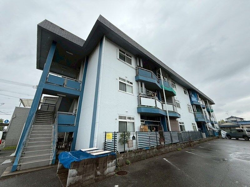 プラザハイツの物件外観写真