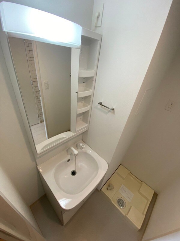 ライブガーデン江坂VIIIの物件内観写真