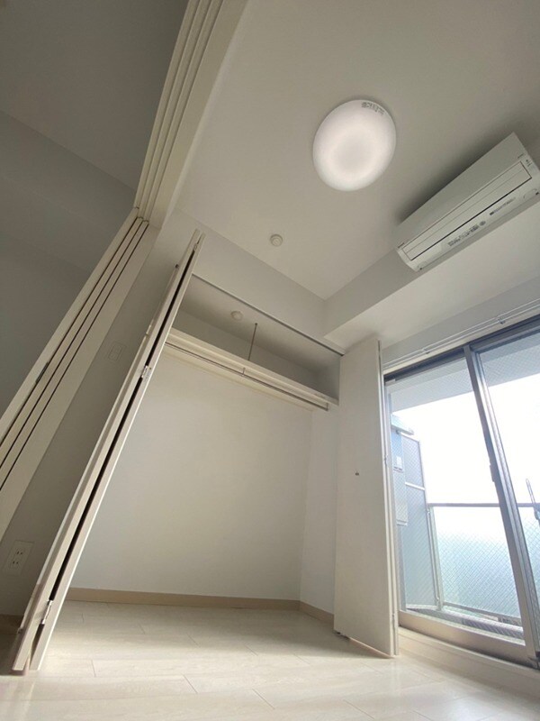 ライブガーデン江坂VIIIの物件内観写真