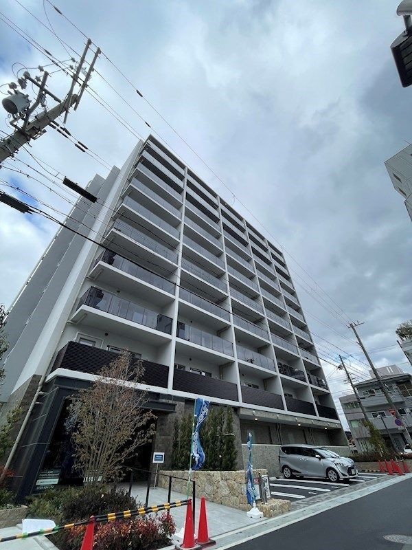 THE　MUTUAL　江坂の物件外観写真