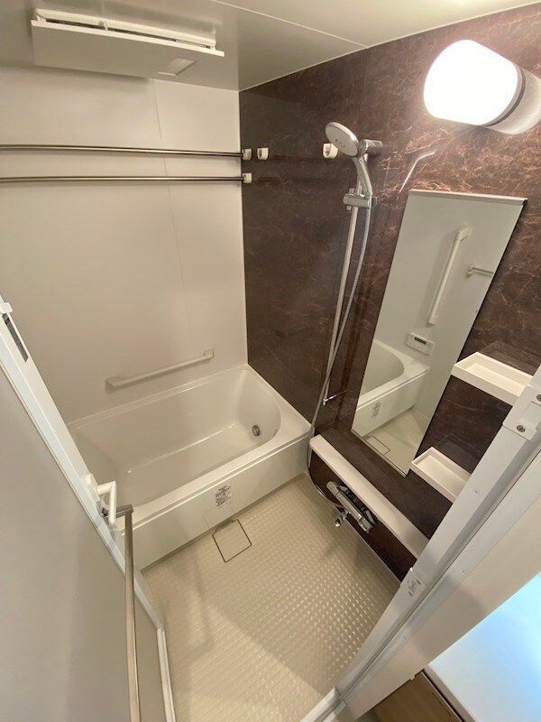 THE　MUTUAL　江坂の物件内観写真