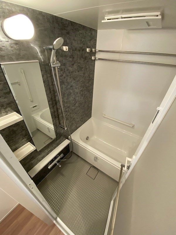 THE　MUTUAL　江坂の物件内観写真