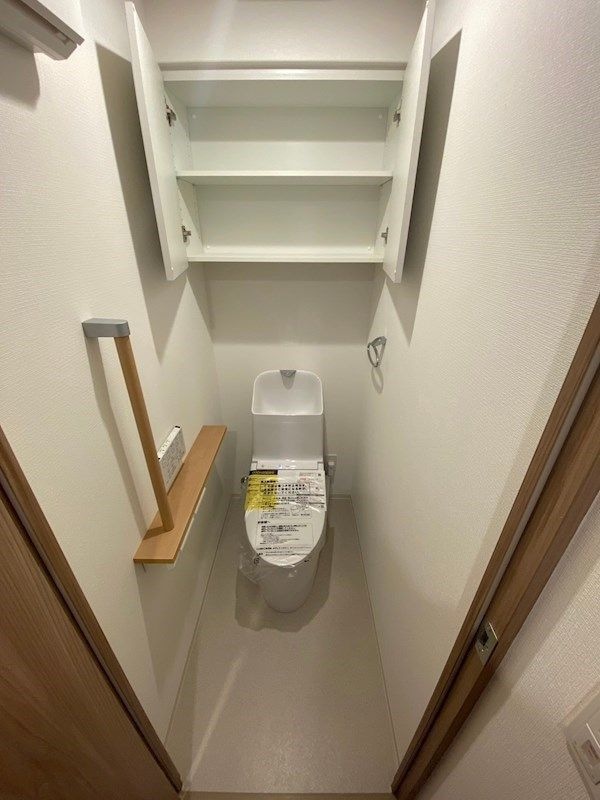 THE　MUTUAL　江坂の物件内観写真