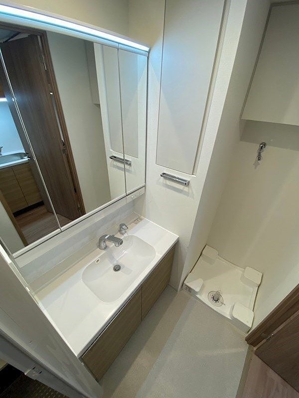 THE　MUTUAL　江坂の物件内観写真