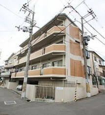 メゾン桜塚の物件外観写真