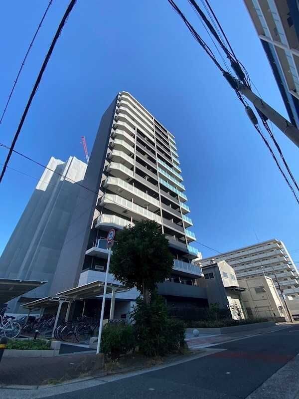 プレサンス塚本アクミリオンの物件外観写真