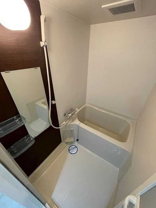 セレニテ新大阪弐番館の物件内観写真