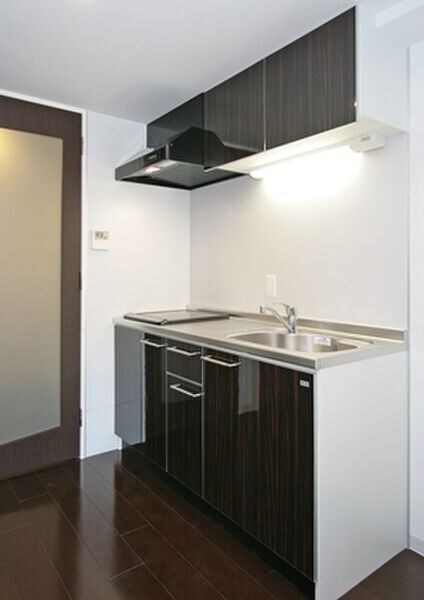 セレニテ新大阪弐番館の物件内観写真