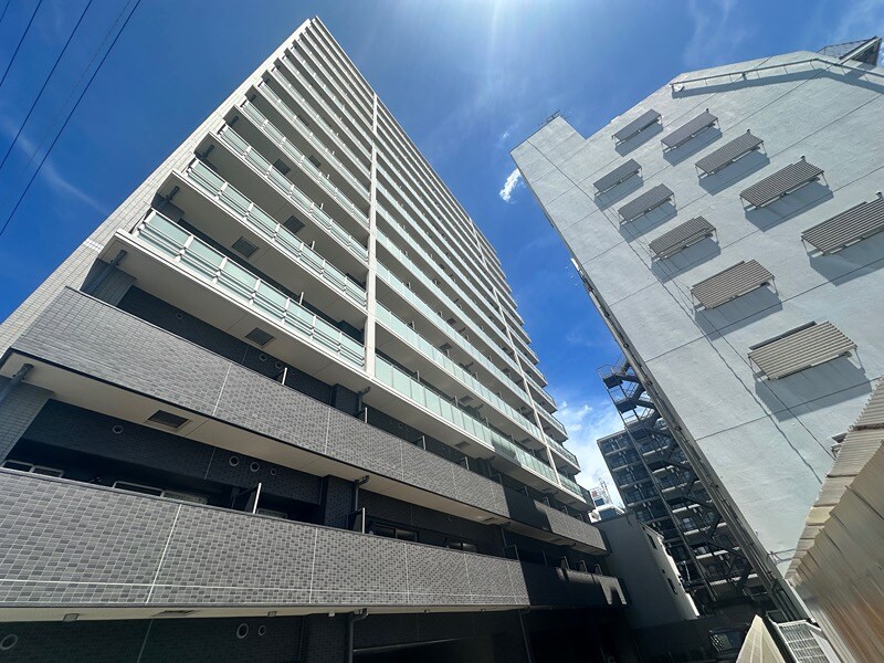 プレサンス尼崎アルモナの物件外観写真