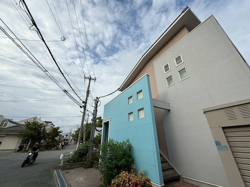 ジョリエーメゾンの物件外観写真