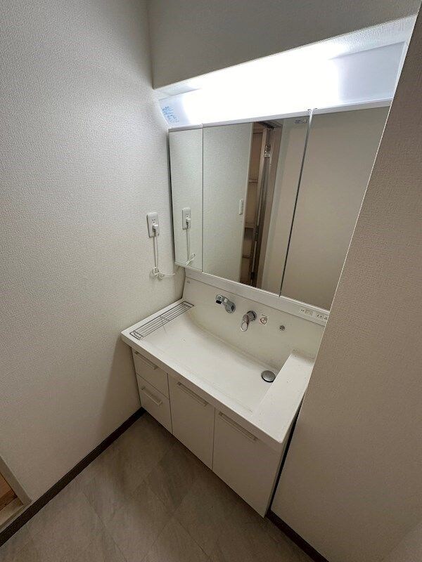 ヒルズコート刀根山の物件内観写真