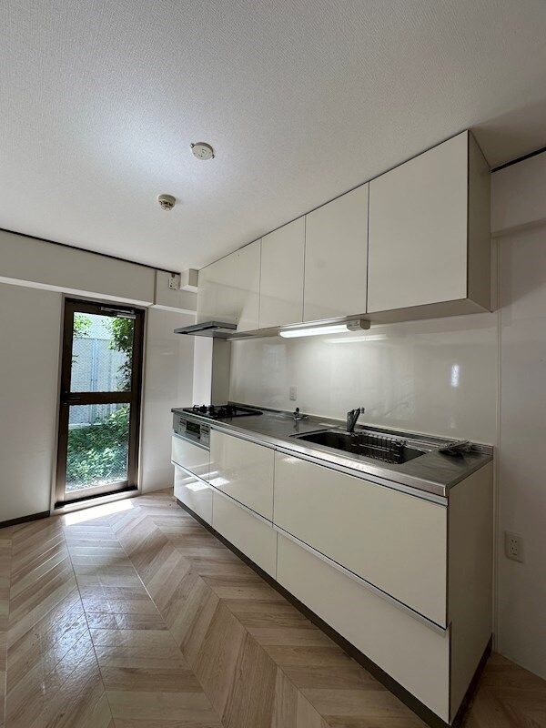 ヒルズコート刀根山の物件内観写真