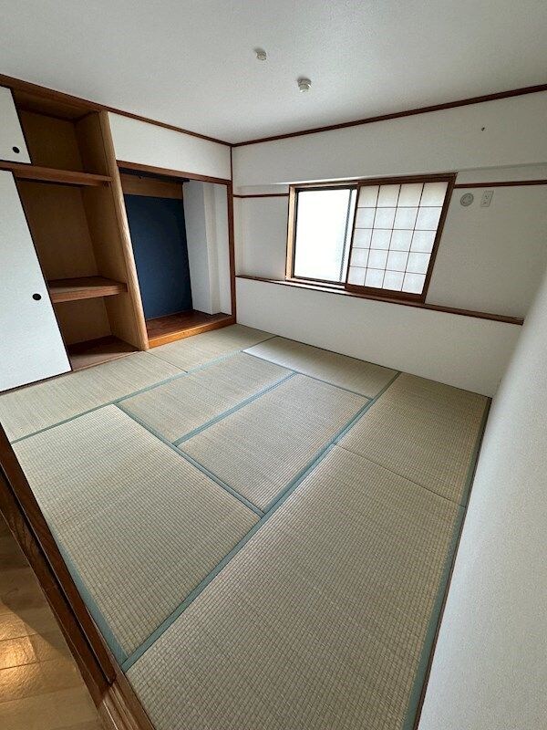 ヒルズコート刀根山の物件内観写真