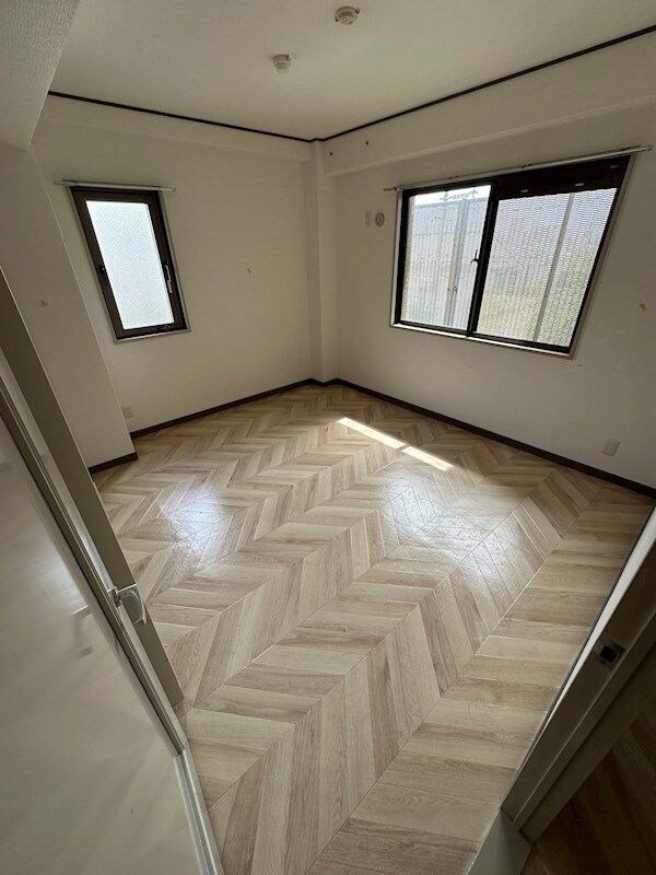 ヒルズコート刀根山の物件内観写真