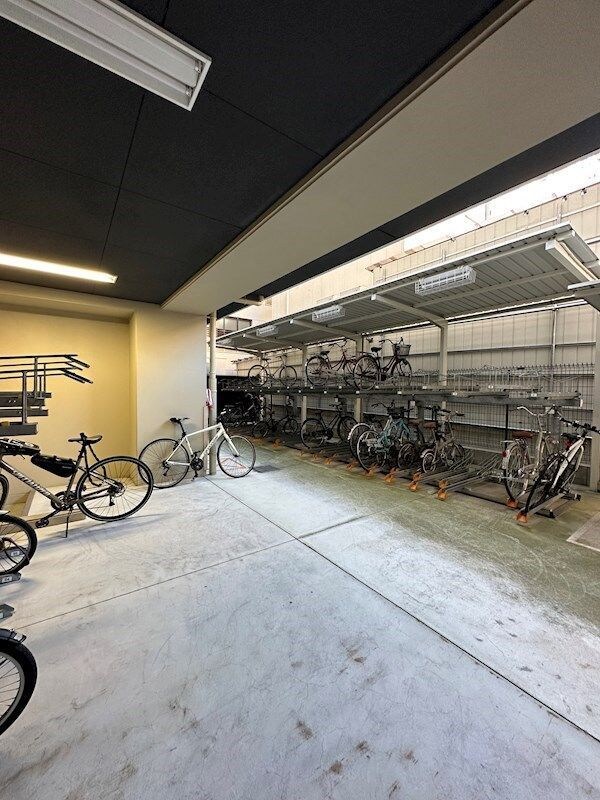 サムティ江坂レガーロの物件内観写真