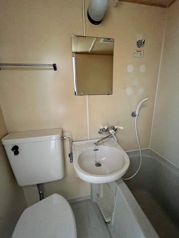 ジョイフル出屋敷の物件内観写真