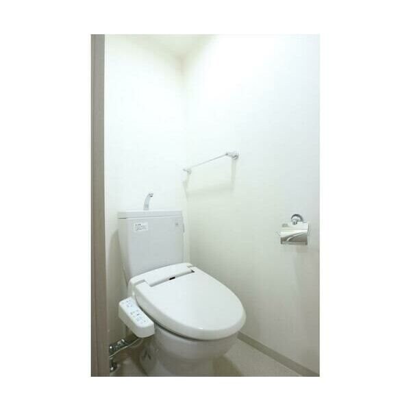 ロイヤル御幣島の物件内観写真