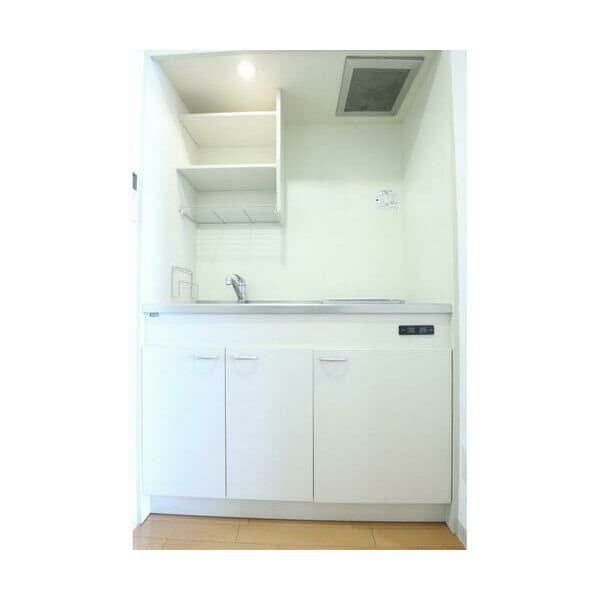 ロイヤル御幣島の物件内観写真