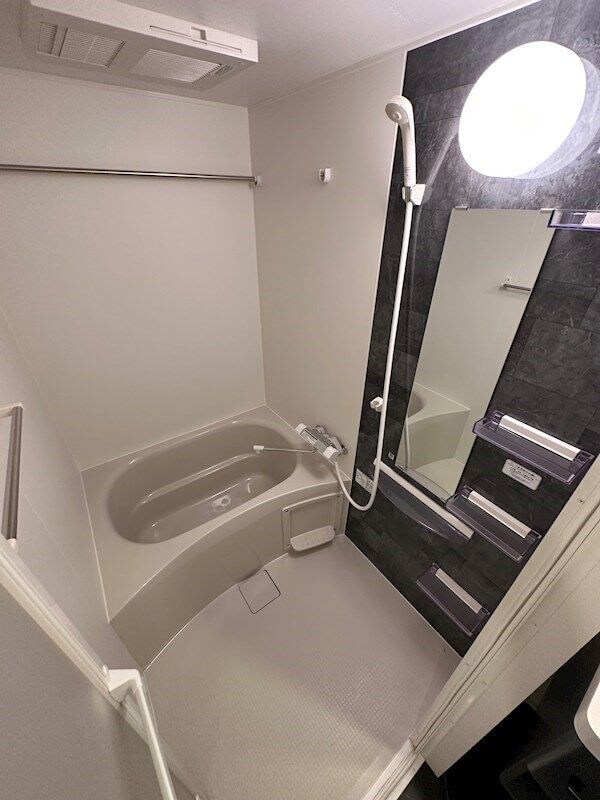 アドバンス江坂ラシュレの物件内観写真