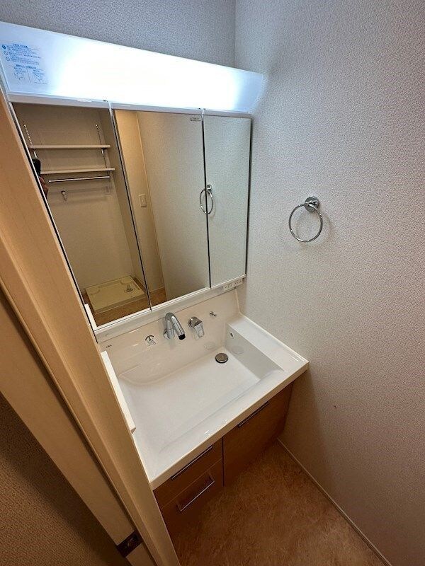 ラ・ルミエールの物件内観写真