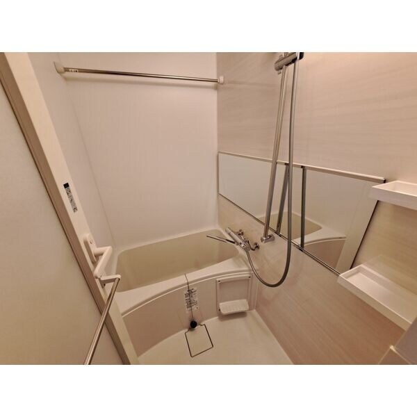 スプランディッド十三本町の物件内観写真