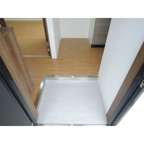 Wins Court Hattoriの物件内観写真