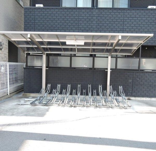 Wins Court Hattoriの物件内観写真