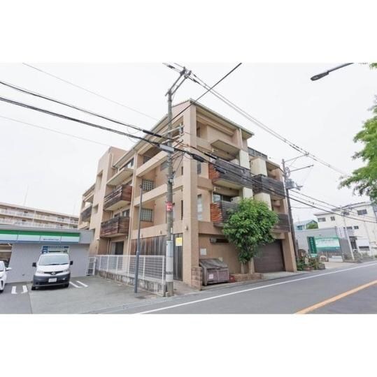 LEGIANの物件外観写真