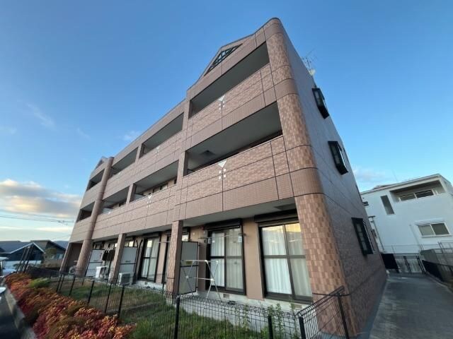 クレアートの物件外観写真