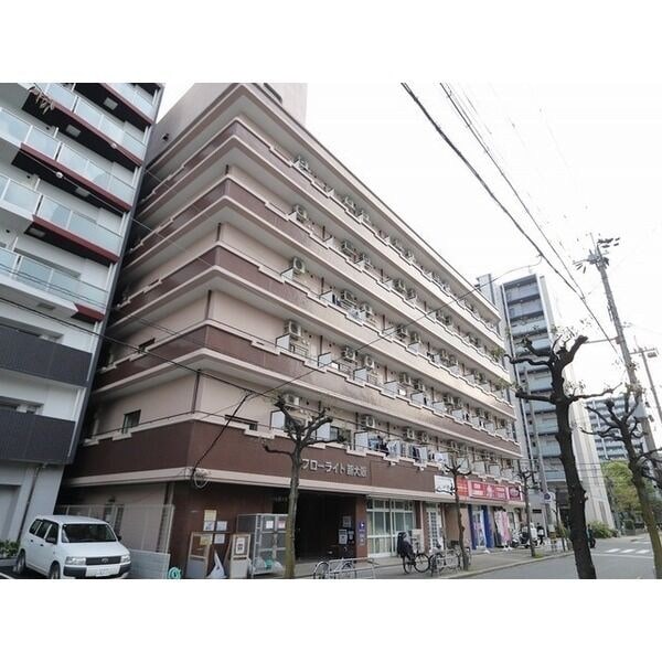 フローライト新大阪の物件外観写真