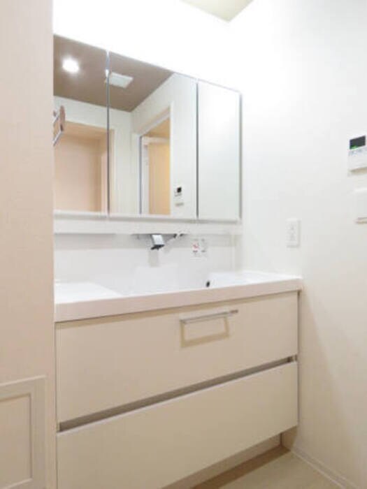 ザ　カームの物件内観写真