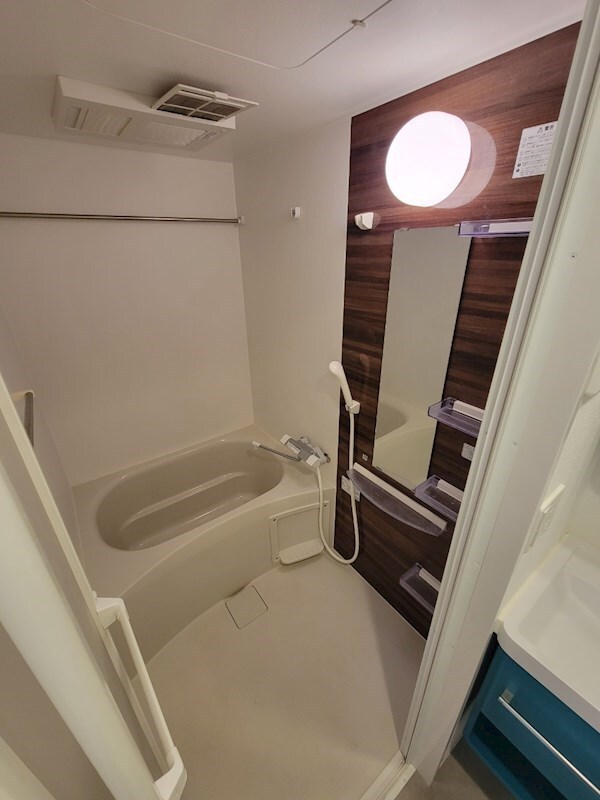 プレサンス江坂ベルフィーヌの物件内観写真