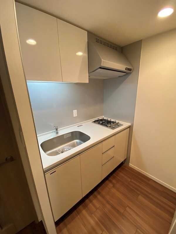 セイル江坂公園の物件内観写真