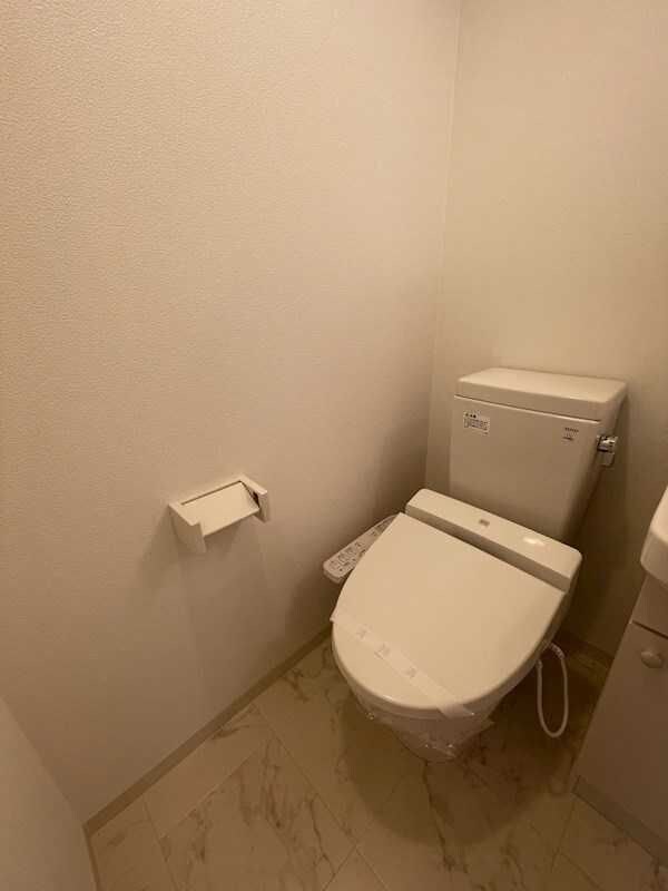 江坂駅 徒歩5分 7階の物件内観写真