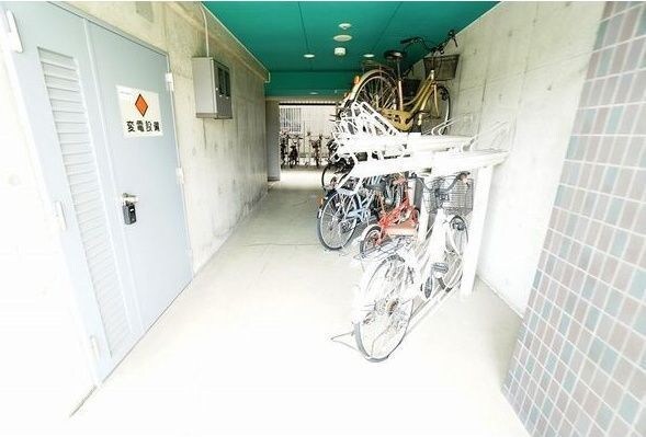 江坂駅 徒歩5分 7階の物件内観写真