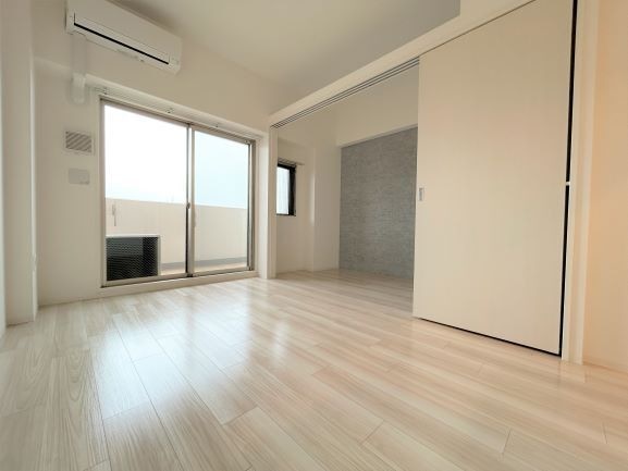 セレニテ西中島アリア壱番館の物件内観写真