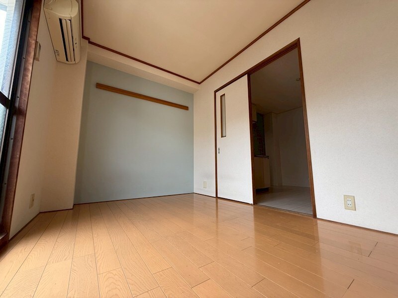 エンプレス南塚口の物件内観写真