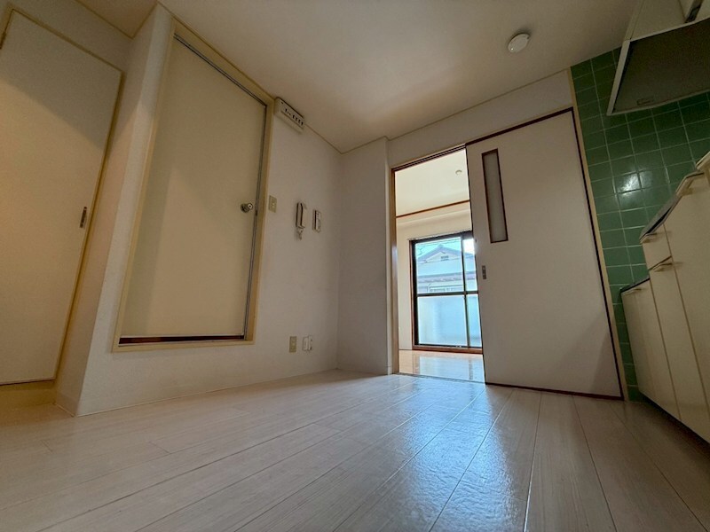 エンプレス南塚口の物件内観写真