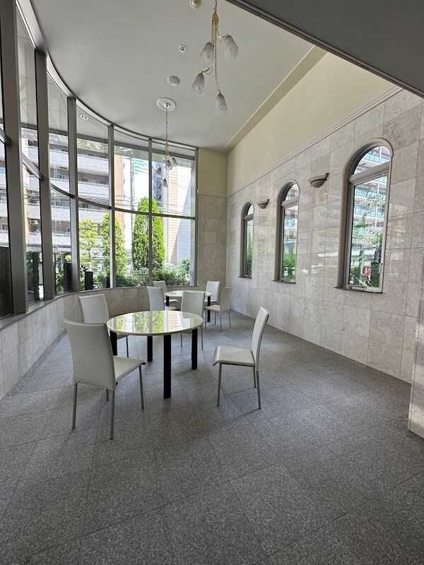 レフィーナカルム江坂の物件内観写真