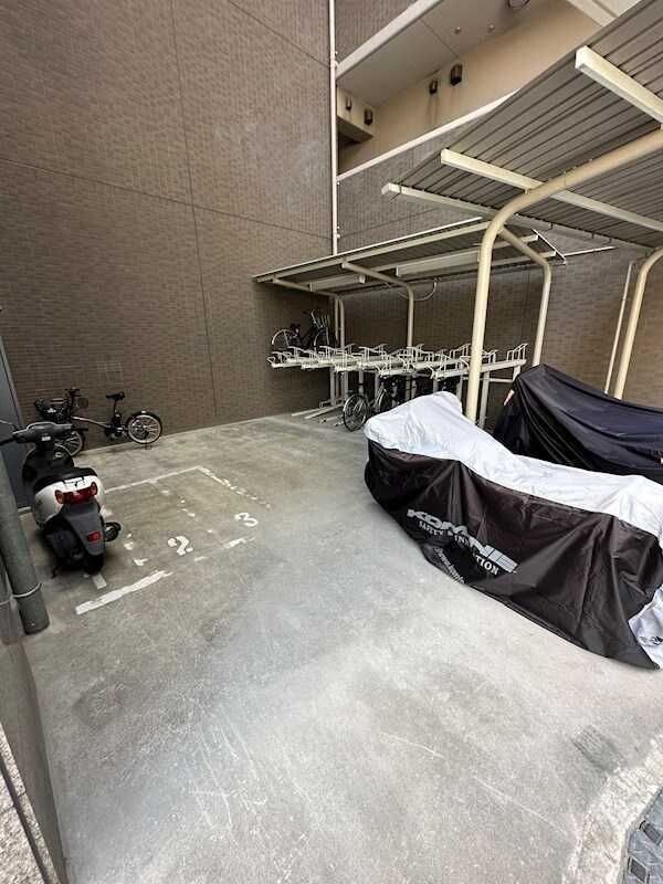 レフィーナカルム江坂の物件内観写真