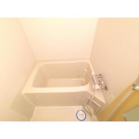 SERENiTE江坂四番館の物件内観写真