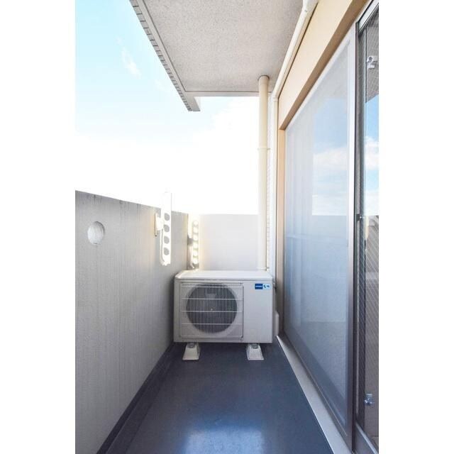 SERENiTE江坂四番館の物件内観写真